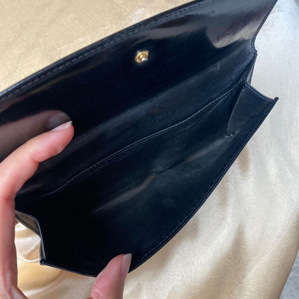 Authentic Vintage Gucci Wallet - Picture 5 of 8